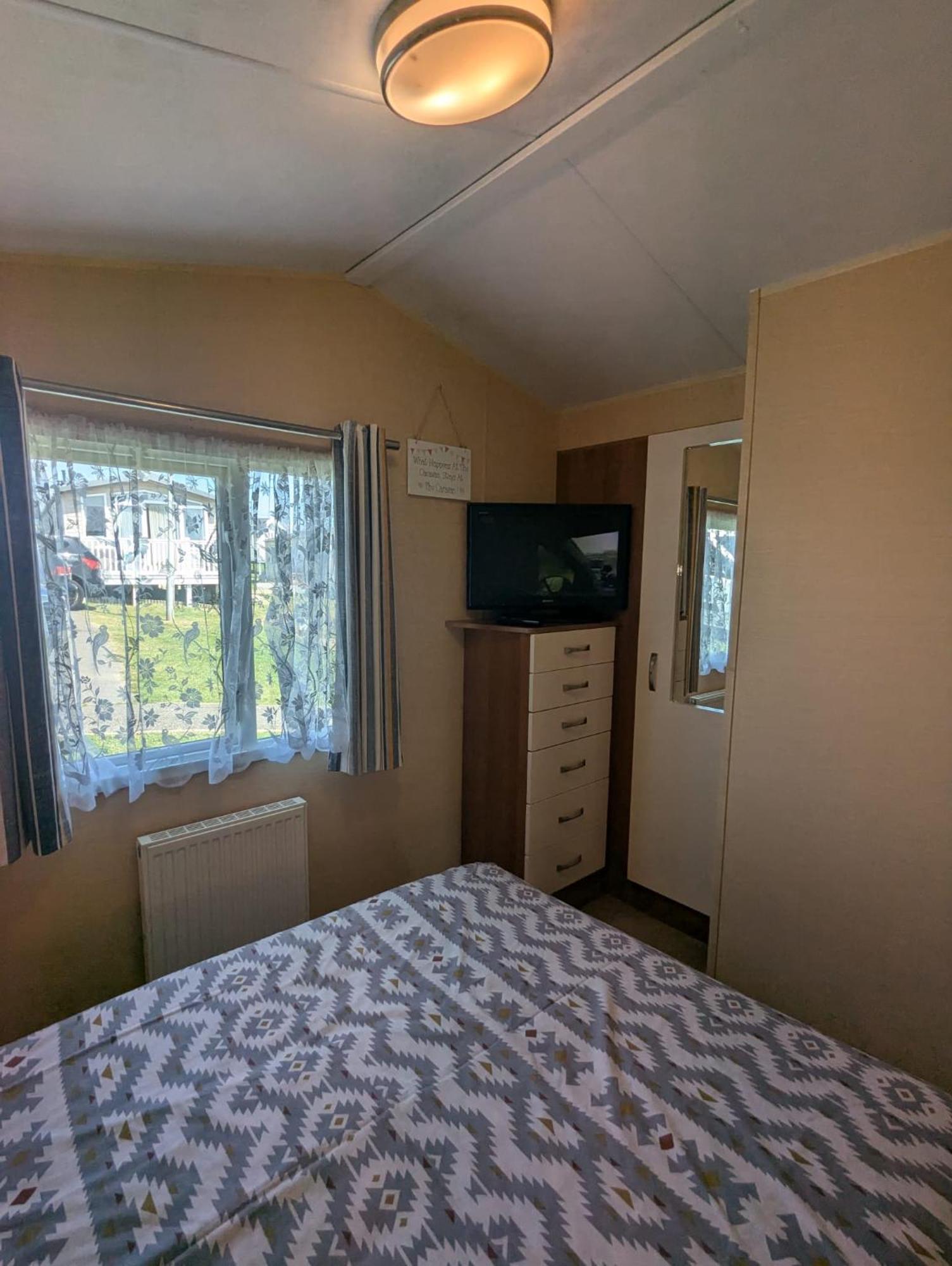 Lovely Family Dog Friendly Caravan On Littlesea Weymouth Haven Holiday park Wyke Regis